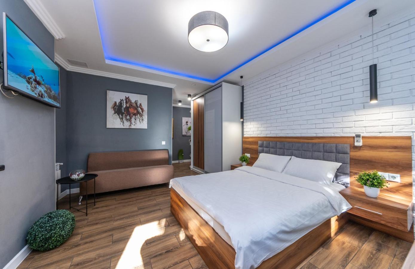 Vip Near Arena Апартаменти Київ